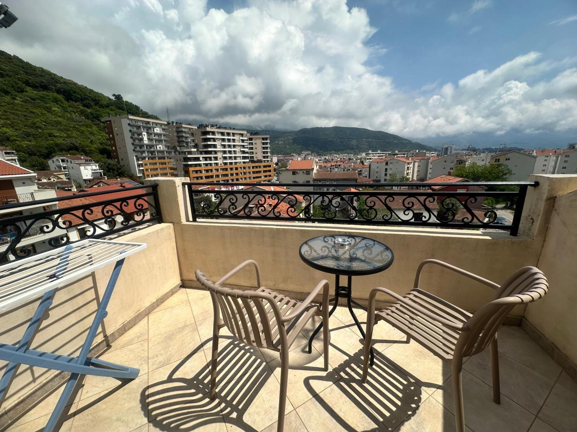 Apartments Manojlovic Budva Dış mekan fotoğraf