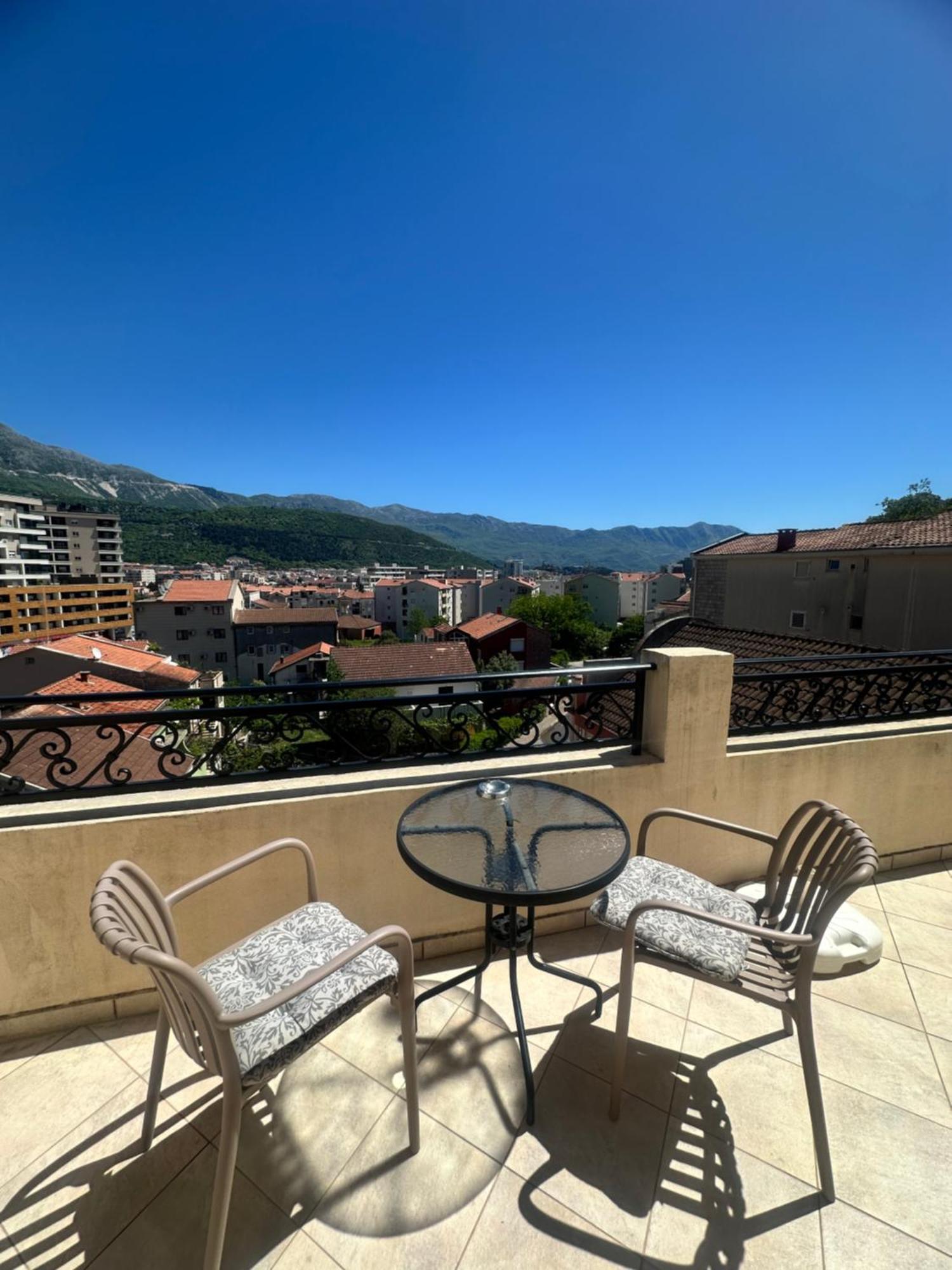 Apartments Manojlovic Budva Dış mekan fotoğraf